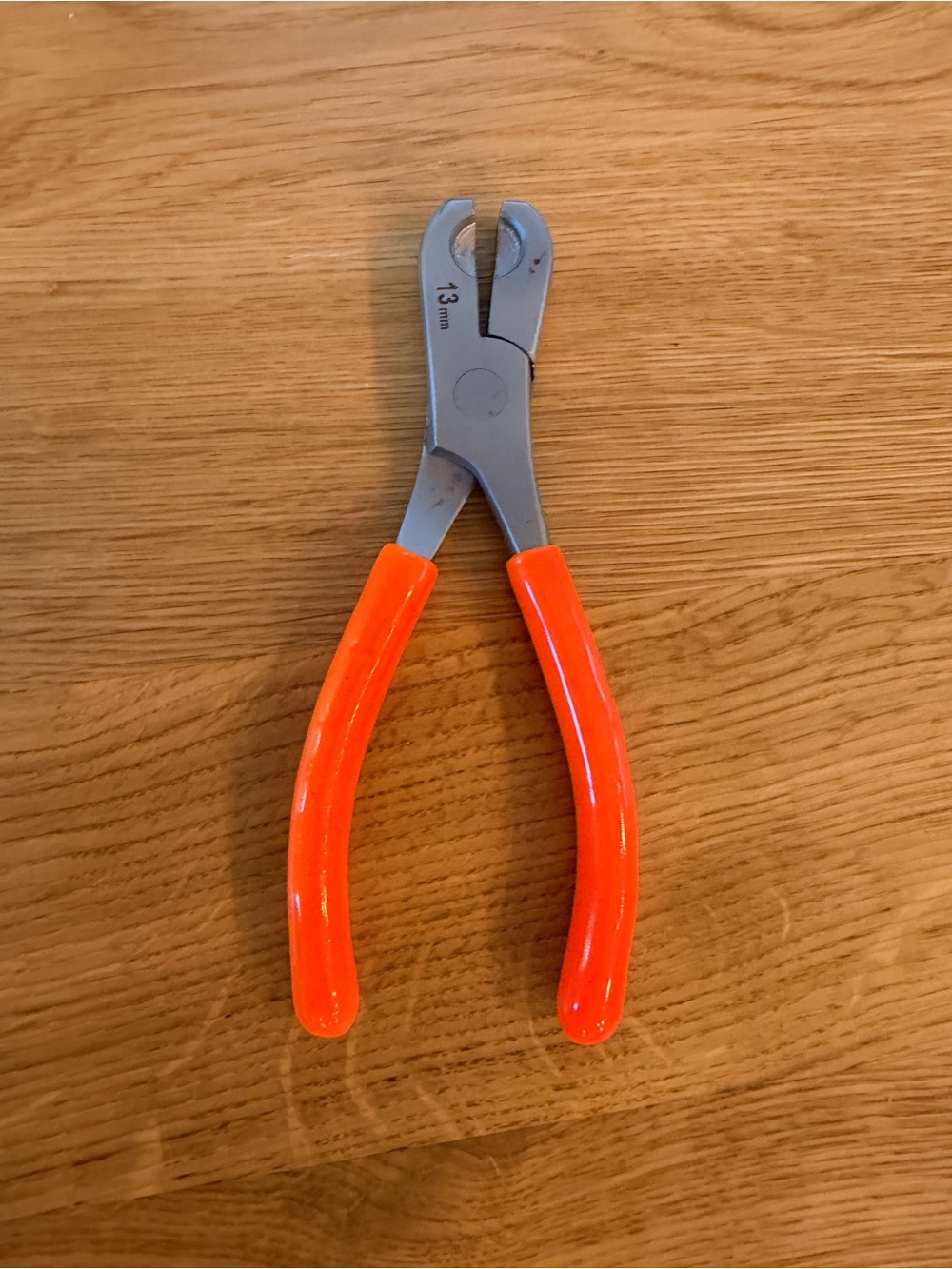 Dual Action Decapper Pliers for Decapping 13mm and 20mm vials
